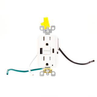 Leviton GUAC1-W Get protection from ground faults with the convenience of built-in USB 24W Type A / C charging with this 15A